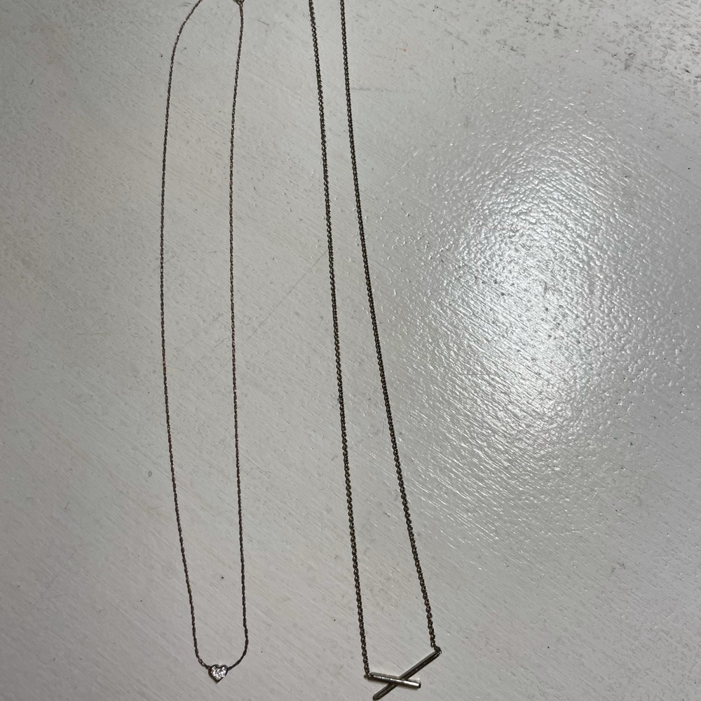 2 silver necklaces